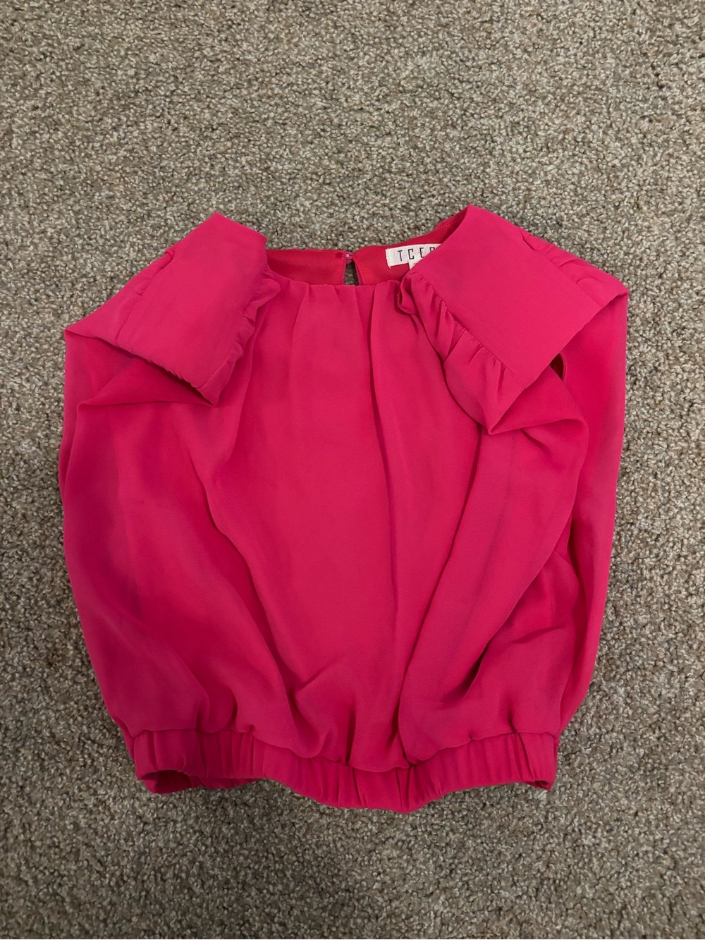 Pink should pad crop top